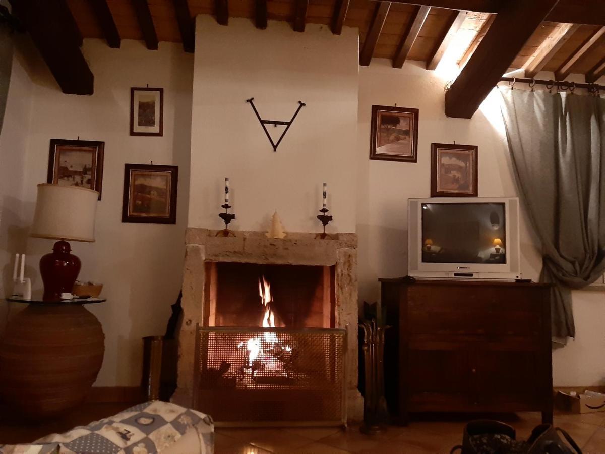Villa Saturnia Exteriör bild